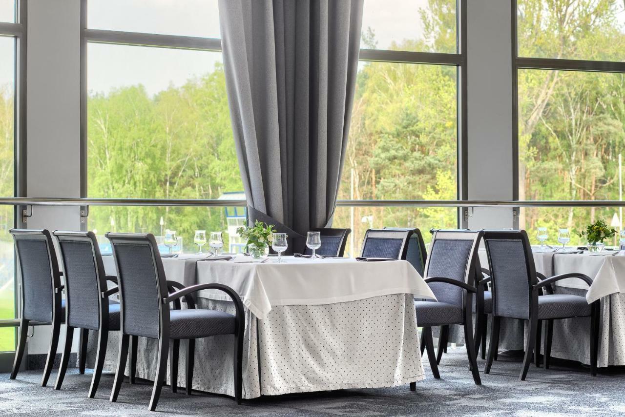Hotel Olympic Вронкі Екстер'єр фото