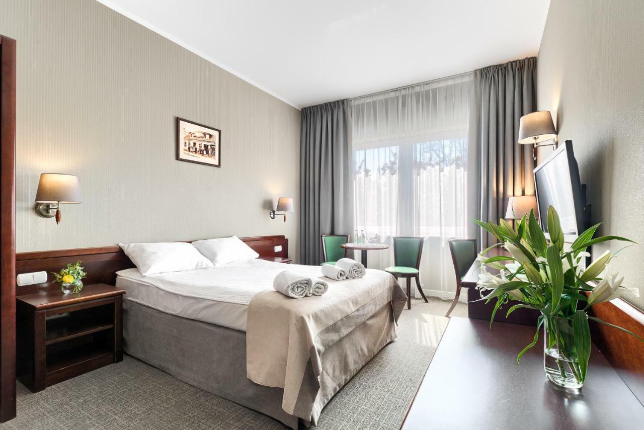 Hotel Olympic Вронкі Екстер'єр фото