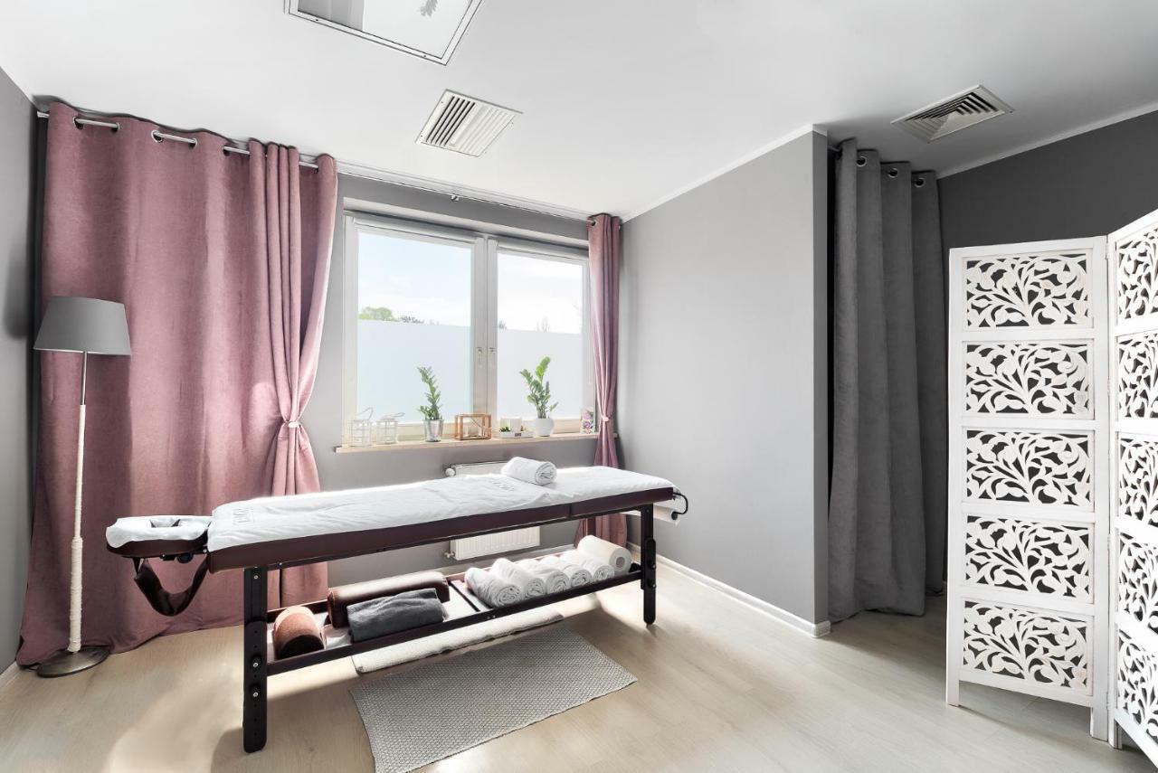 Hotel Olympic Вронкі Екстер'єр фото