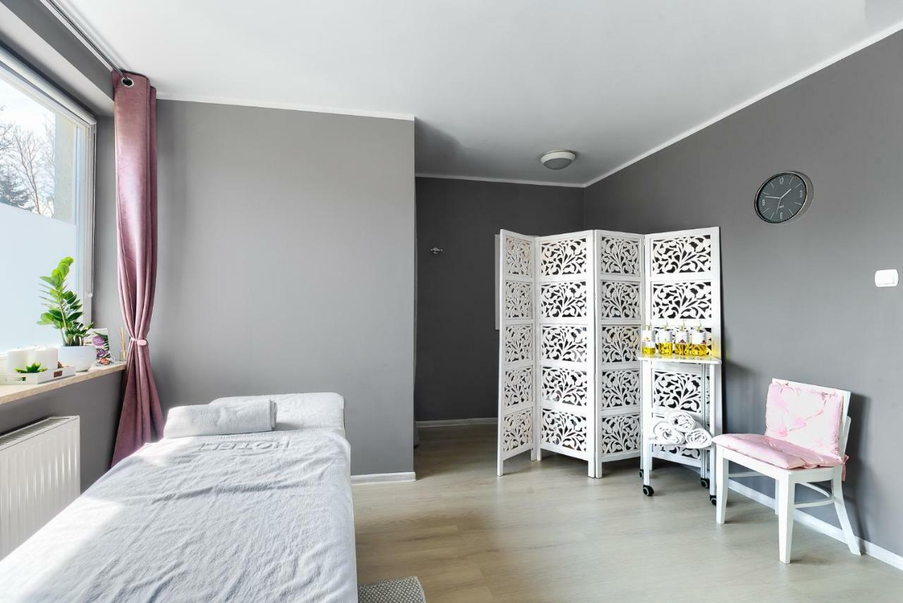 Hotel Olympic Вронкі Екстер'єр фото